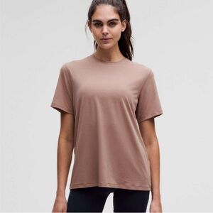 NWT Lululemon Jersey Training Short-Sleeve Shirt, Twilight Rose, Size 10